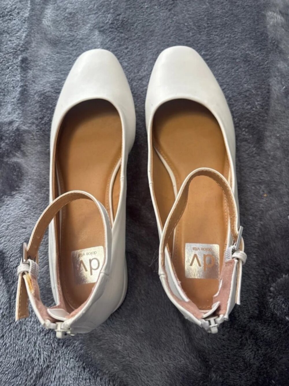 Women’s shoes